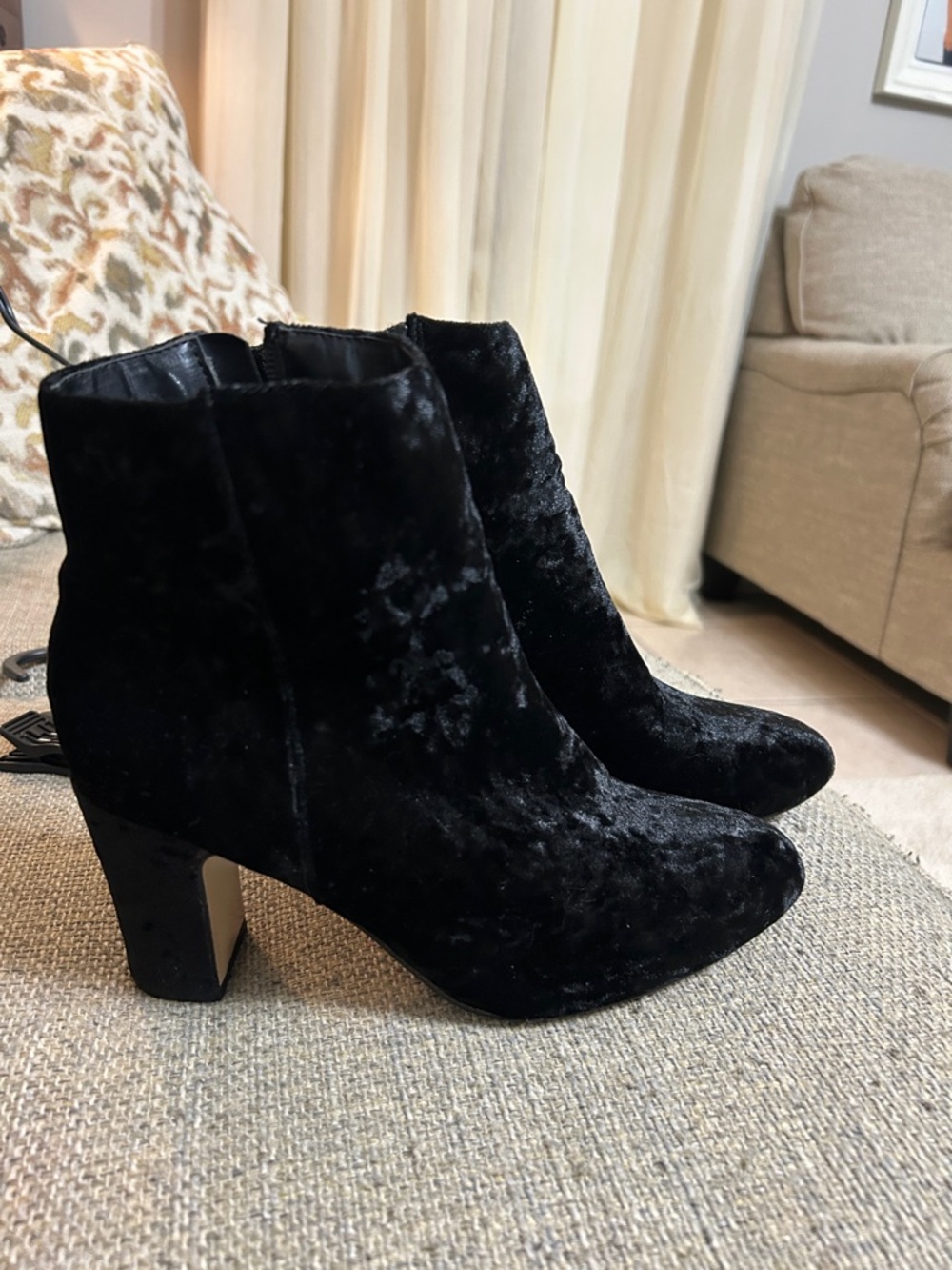 Women's Black Velvet Block Heel Ankle Boots like new, worn once